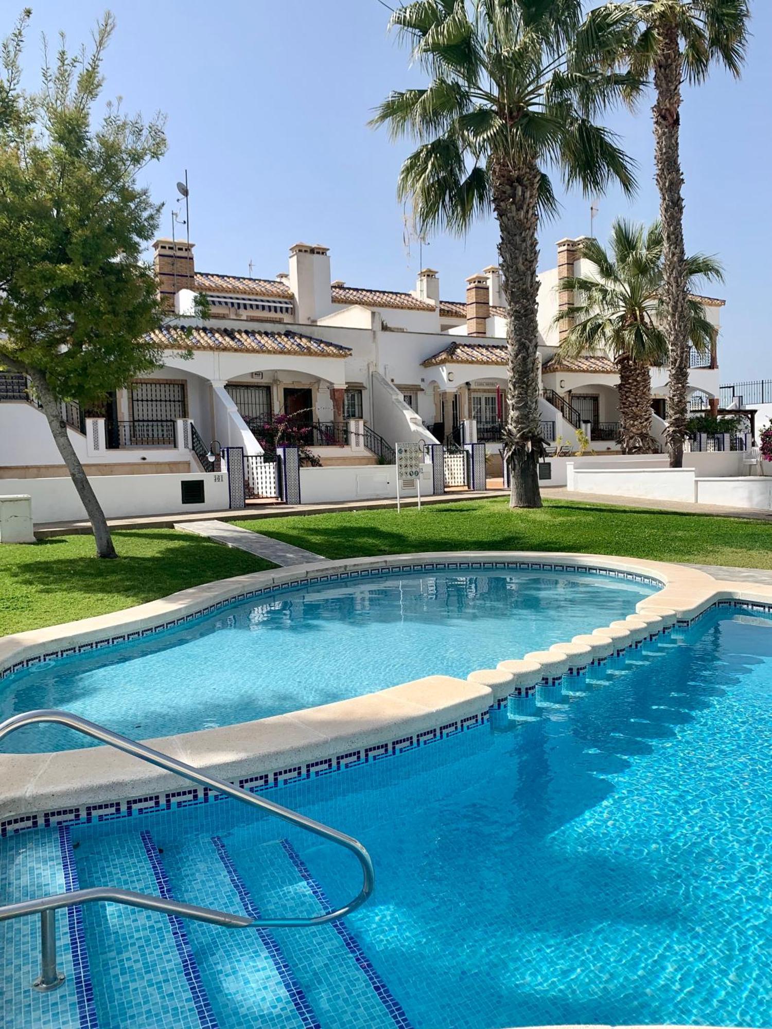 Casa Leone In Het Hart Van Villamartin Exterior photo